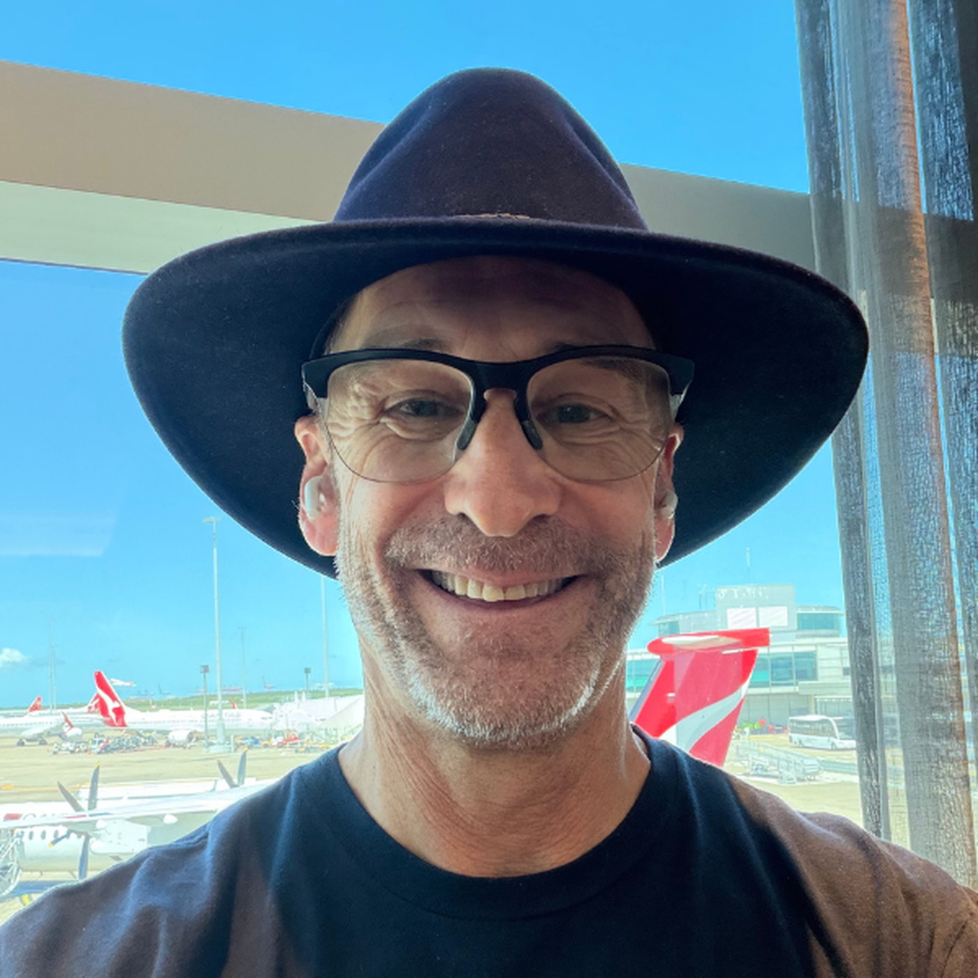 Roving Reporter Rory Steyn in Brisbane on reaction to Aus social media ban for under-16s Roving Reporter Rory Steyn in Brisbane on reaction to Aus social media ban for under-16s