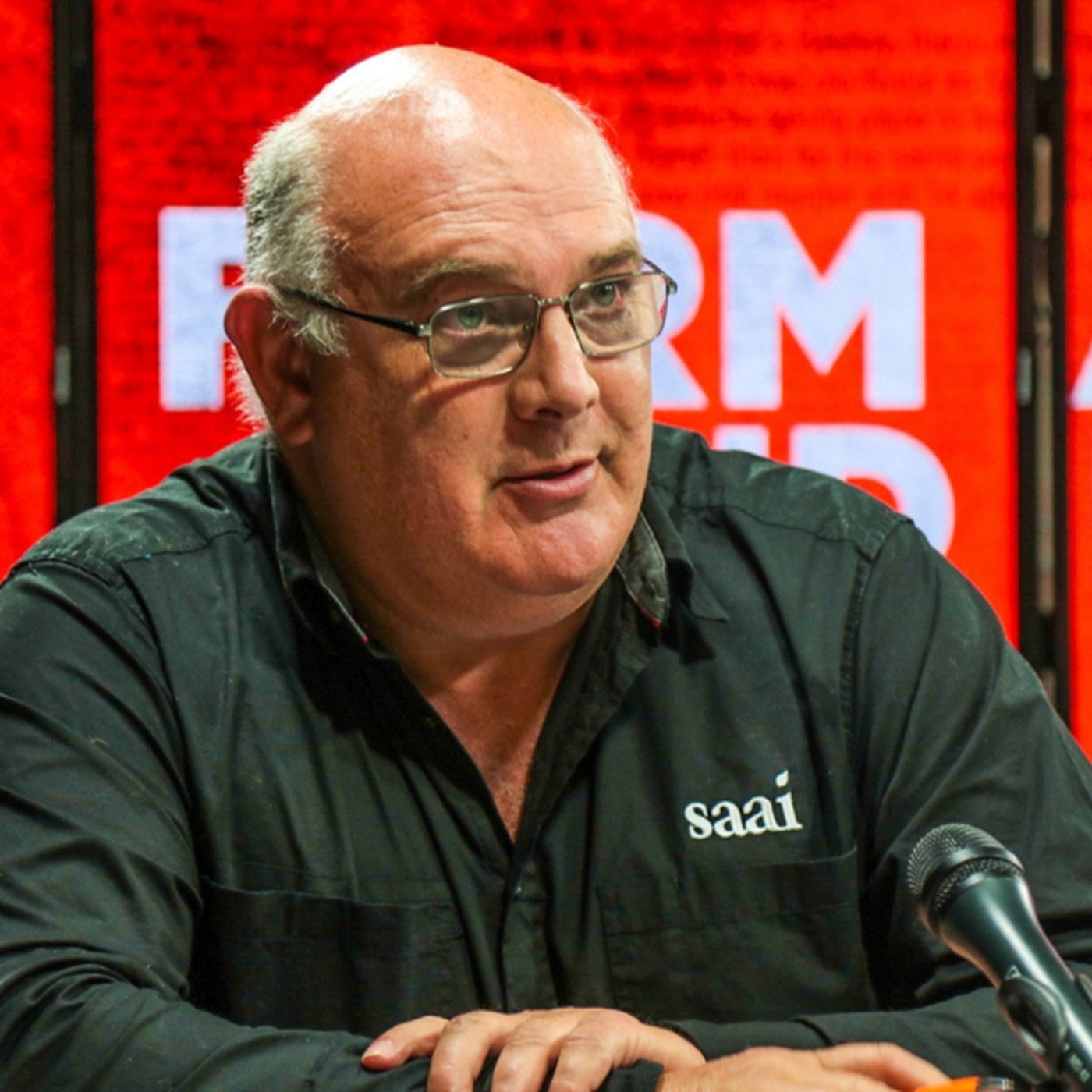 Director’s Cut: Theo de Jager – FMD fury as farmers accuse state of blocking life-saving vaccines