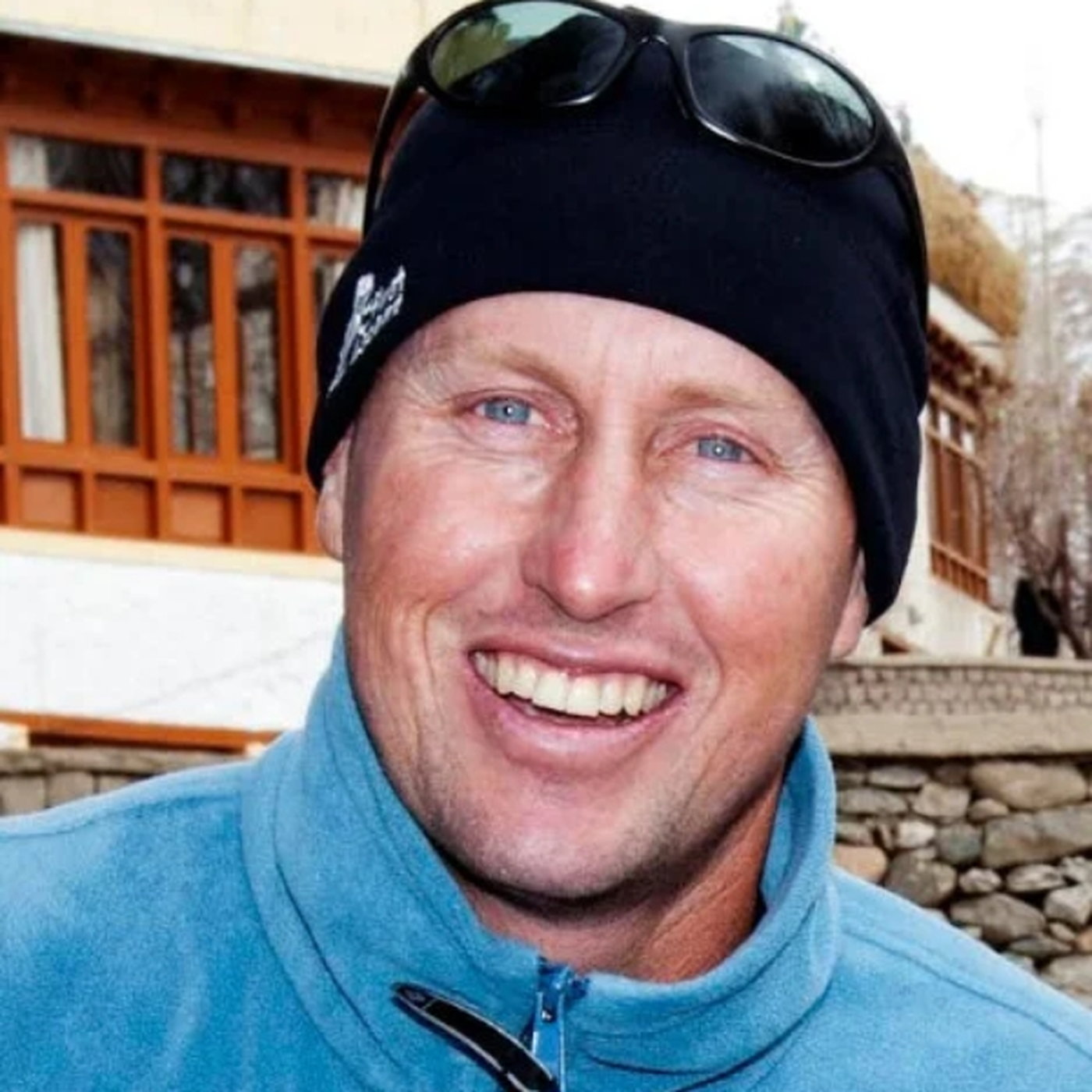 False Bay missing great whites: Chris Fallows blames nets, longlines & Aussie “flake and chips,” not orcas False Bay missing great whites: Chris Fallows blames nets, longlines & Aussie “flake and chips,” not orcas