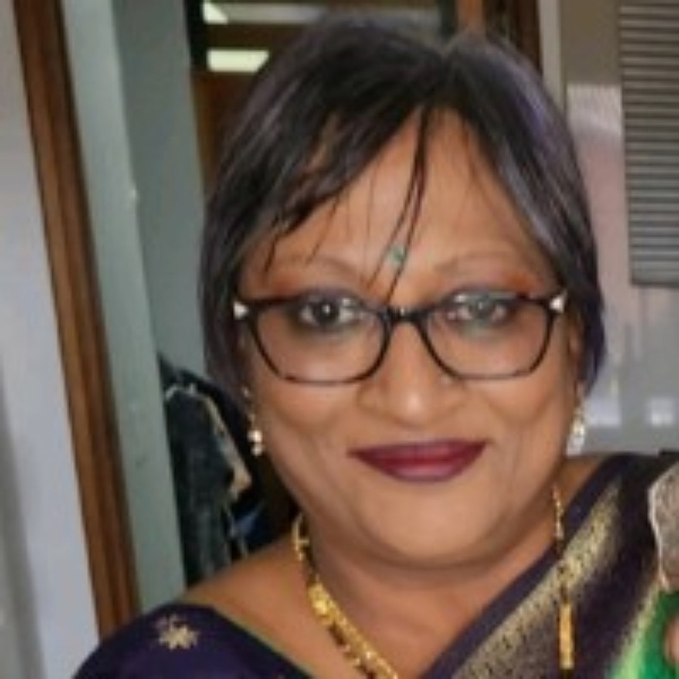 Bank fraud: Tricks & tips — as SA banks face competition from newcomers… | Deshnee Govender episode artwork