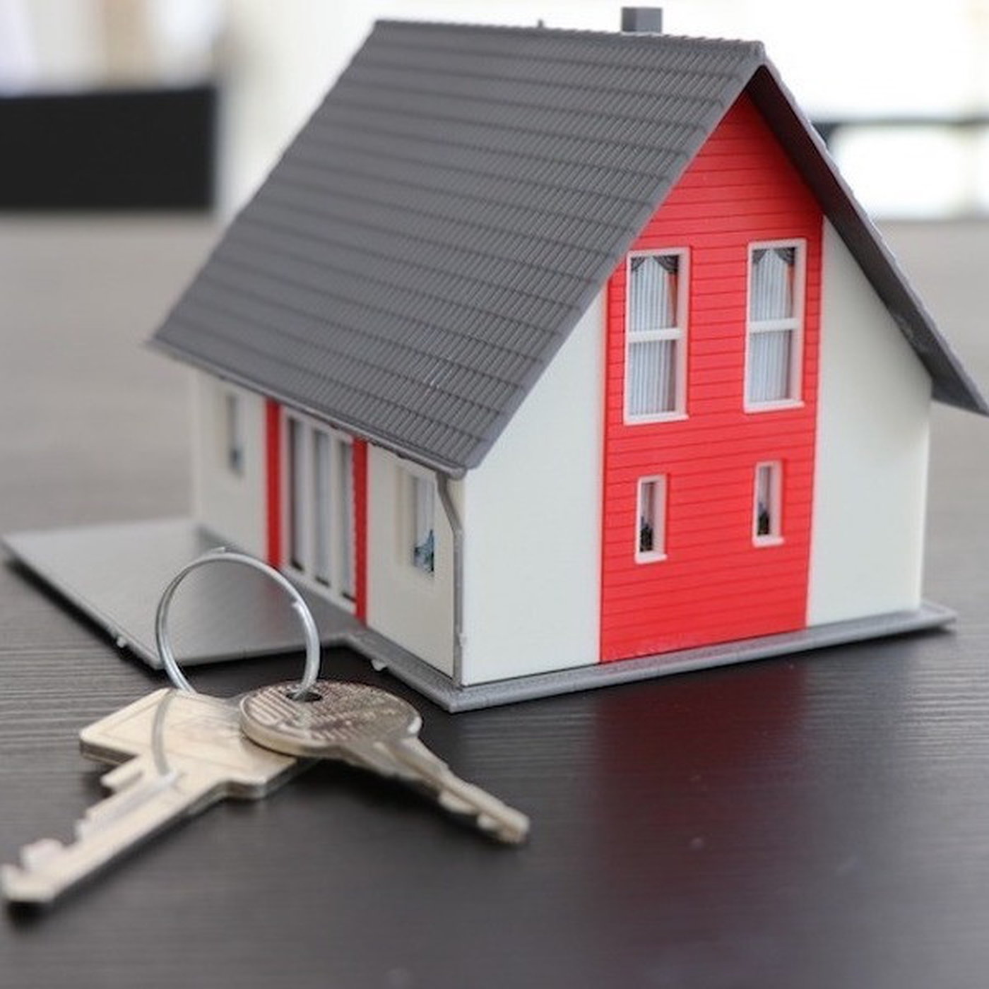 Wendy Machanik: Buyer's market for SA homes - and banks are loosening up episode artwork