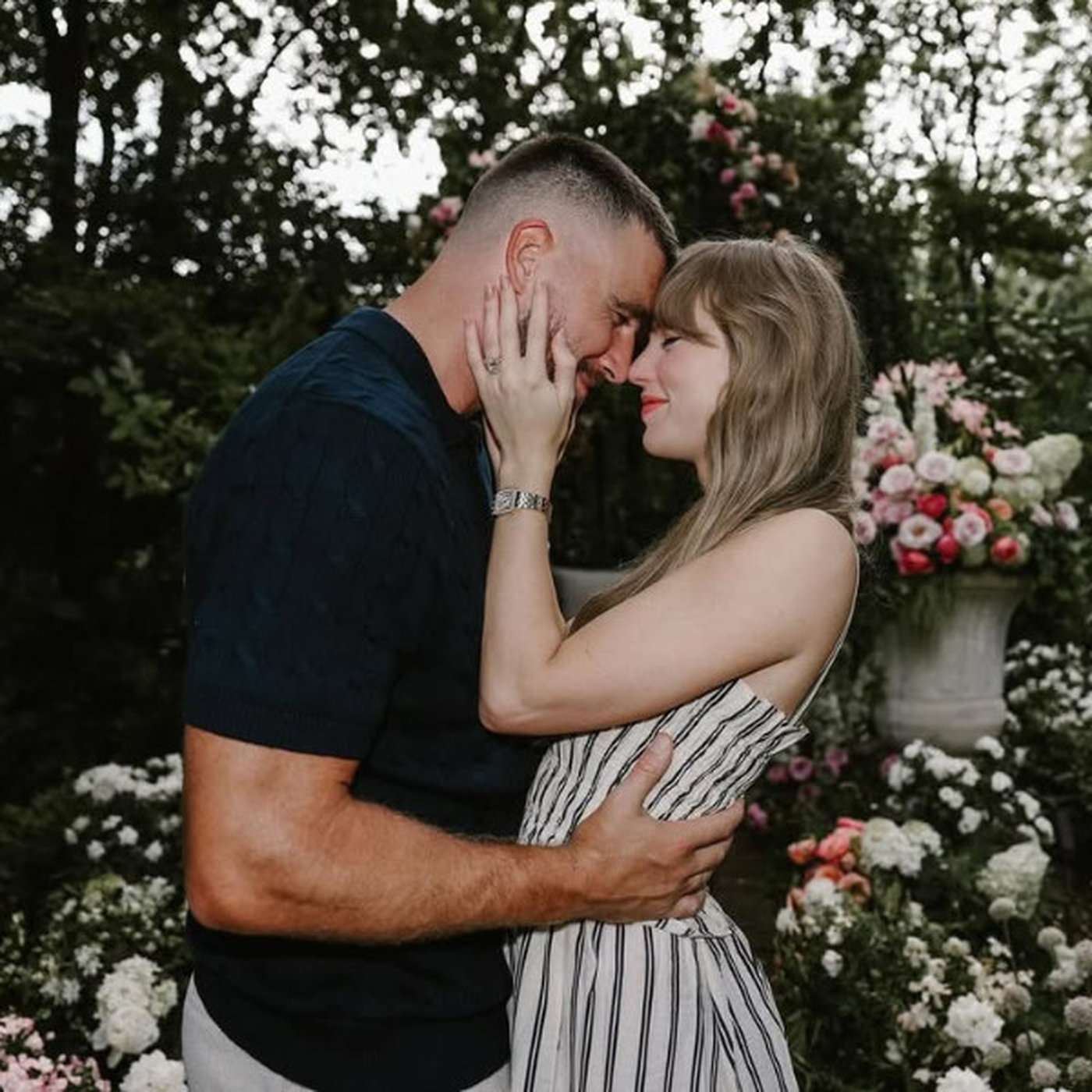Durban's bid for Taylor Swift & Travis Kelce tie the knot in Durban