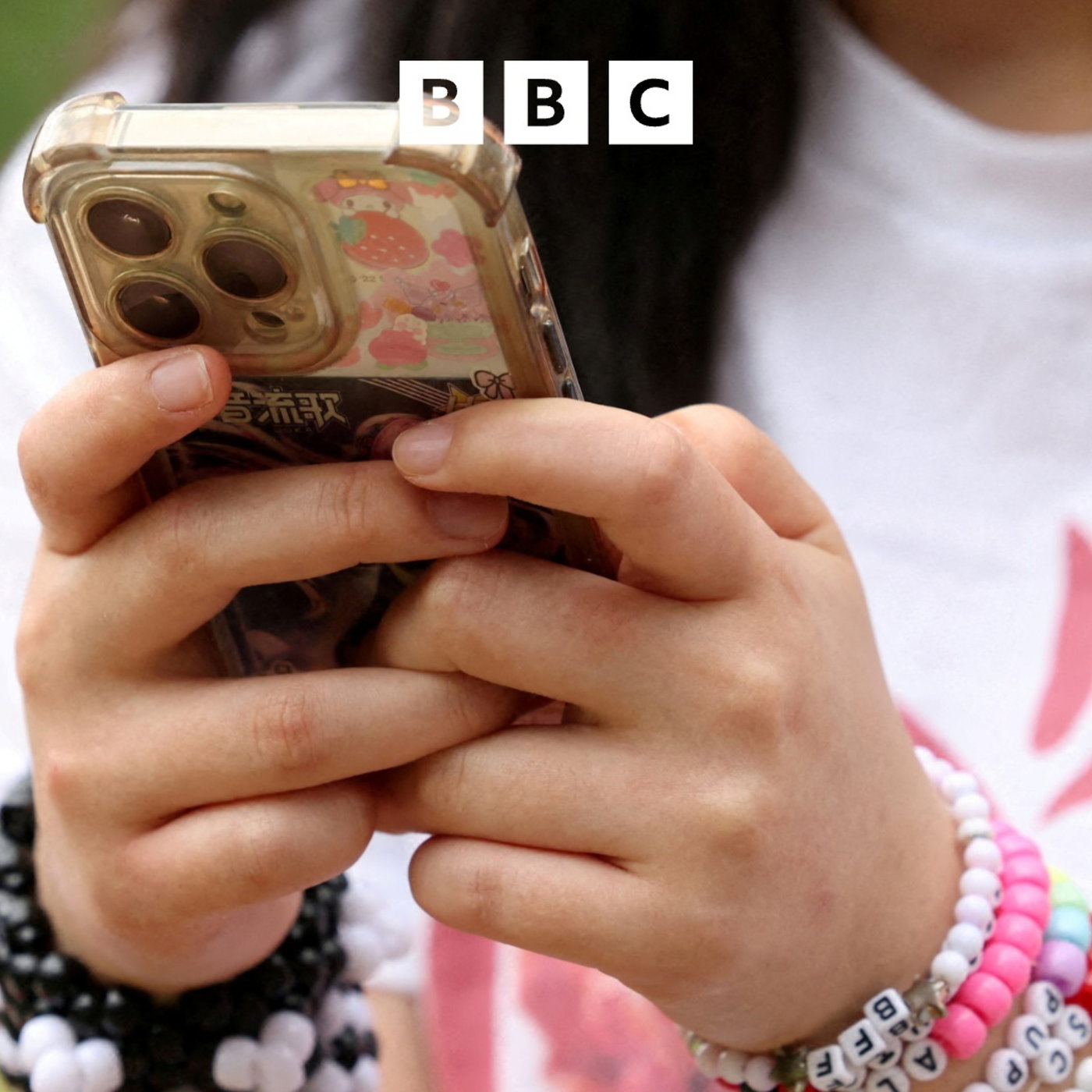 Australia bans social media for under-16s