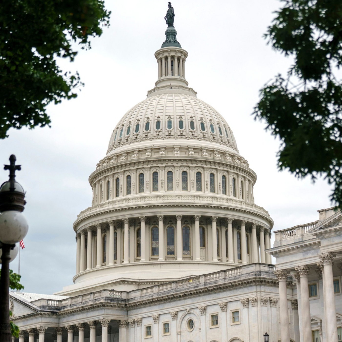 BBC - 美国参议院阻止了限制特朗普对伊朗开战权力的尝试 封面