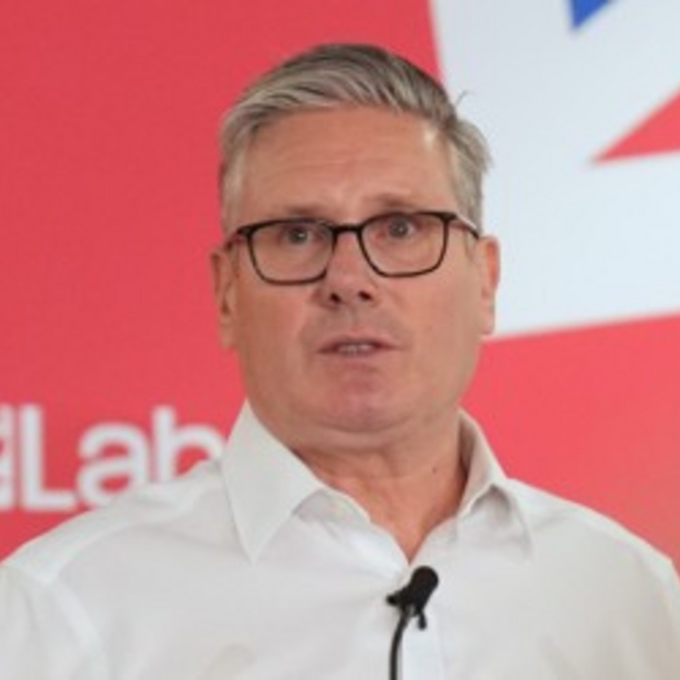 Pressure mounts on Starmer to resign as British PM episode artwork