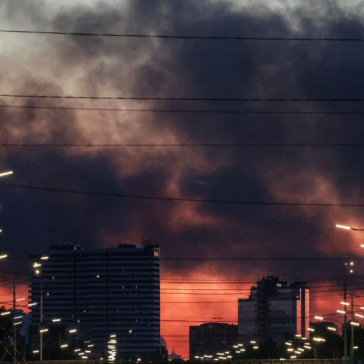 Night of large-scale Russian attacks across Ukraine episode artwork
