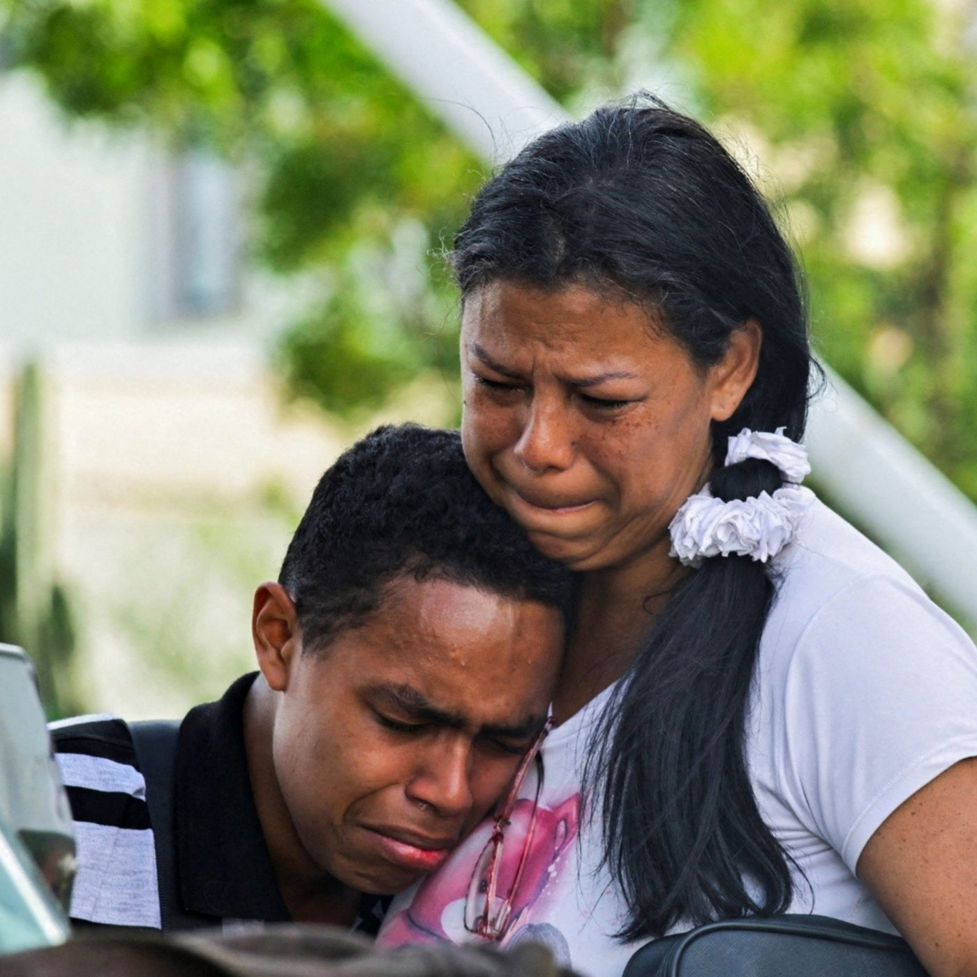Venezuela earthquakes: nearly 600 people now confirmed dead episode artwork