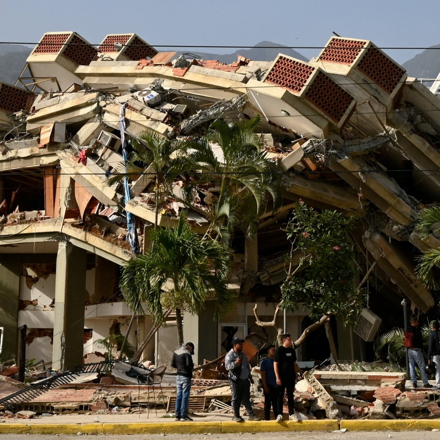 UN says over 50,000 missing after Venezuela quakes episode artwork