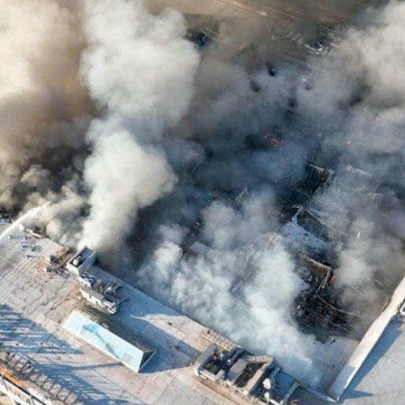 Russian drone attacks kill 16 in Ukrainian shopping centre episode artwork