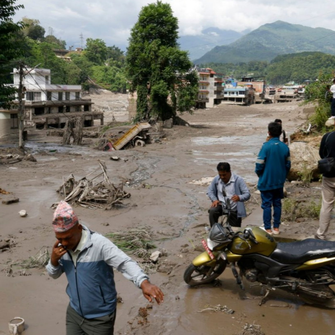 Hundreds missing after devastating floods on China-Nepal border episode artwork