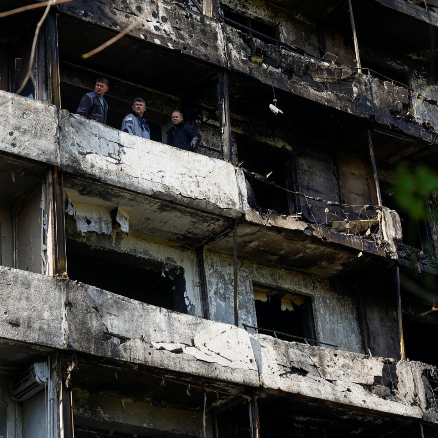 Russian attacks leave 600,000 Ukrainians without power
