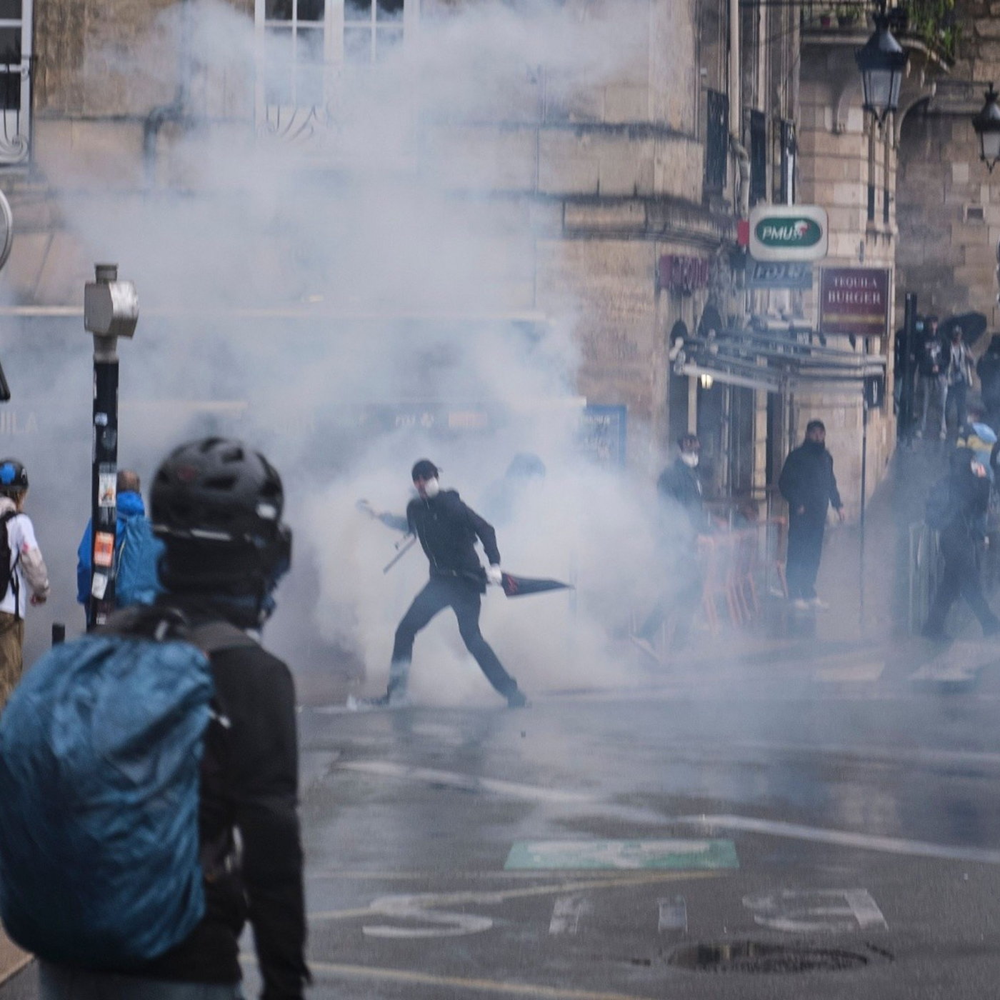 French protesters return to the streets episode artwork
