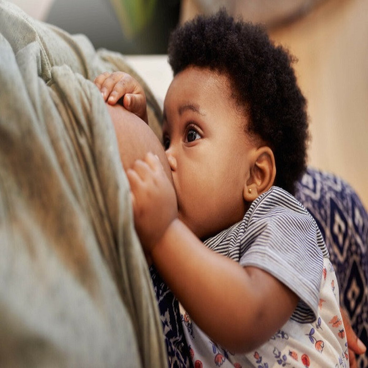 Breastfeeding in Public and Generational Shifts #EradicateTheStigma #HealthTalk episode artwork